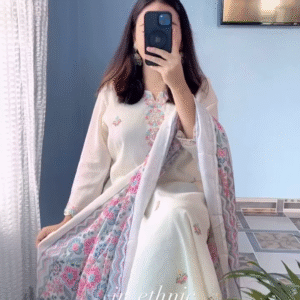 White georgette A25