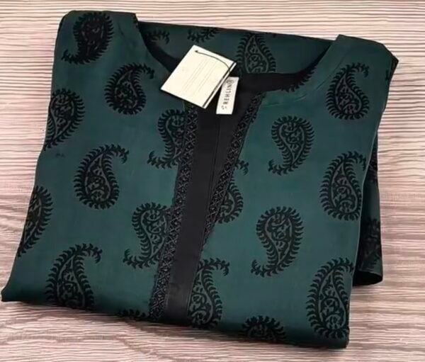 Bottle green A22